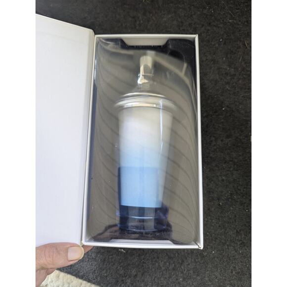 Stainless Steel Plus Glass Cocktail Shaker Includes Strainer 16oz A31 - Picture 7 of 8